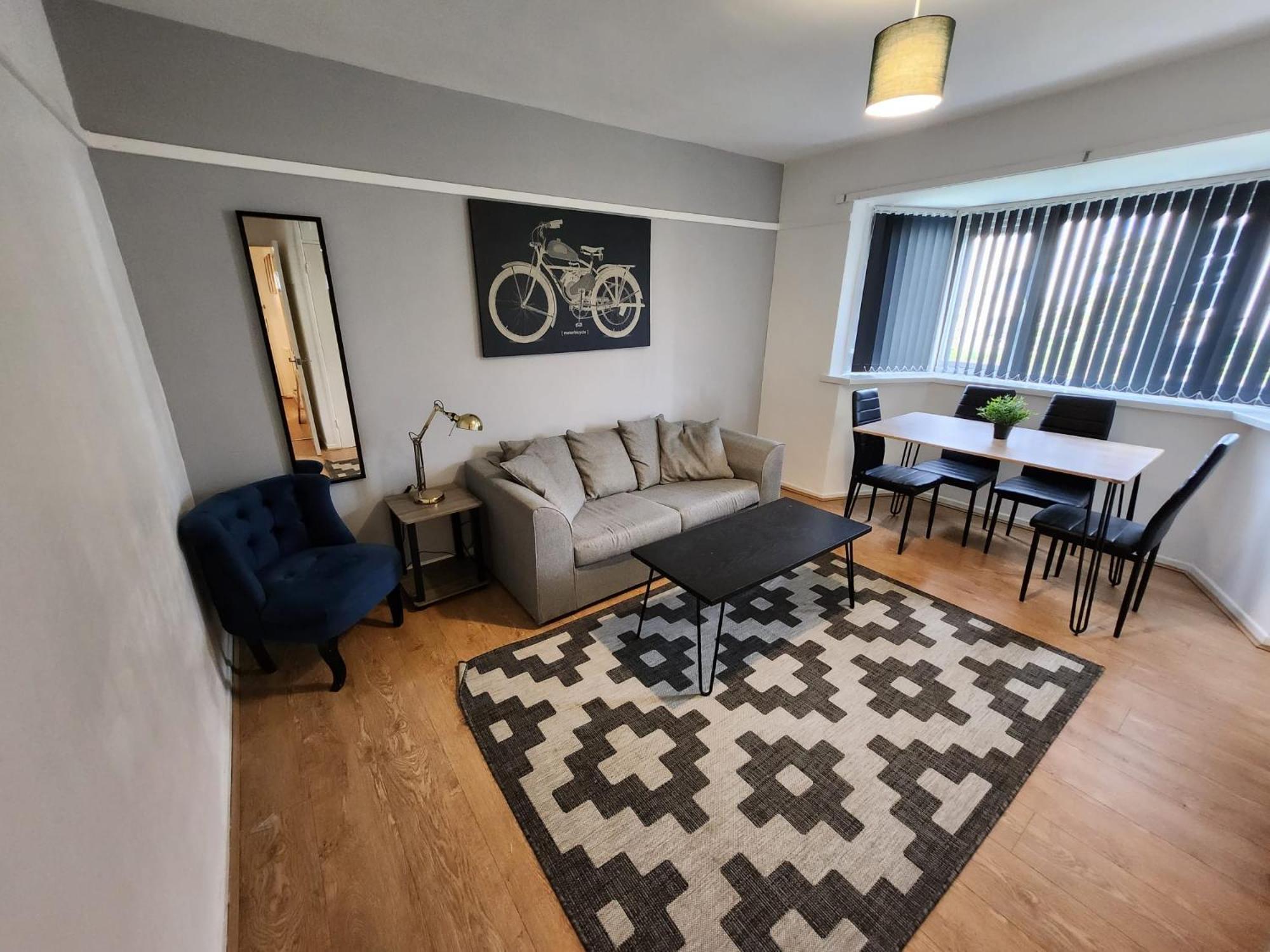 Greenvale Apartment *