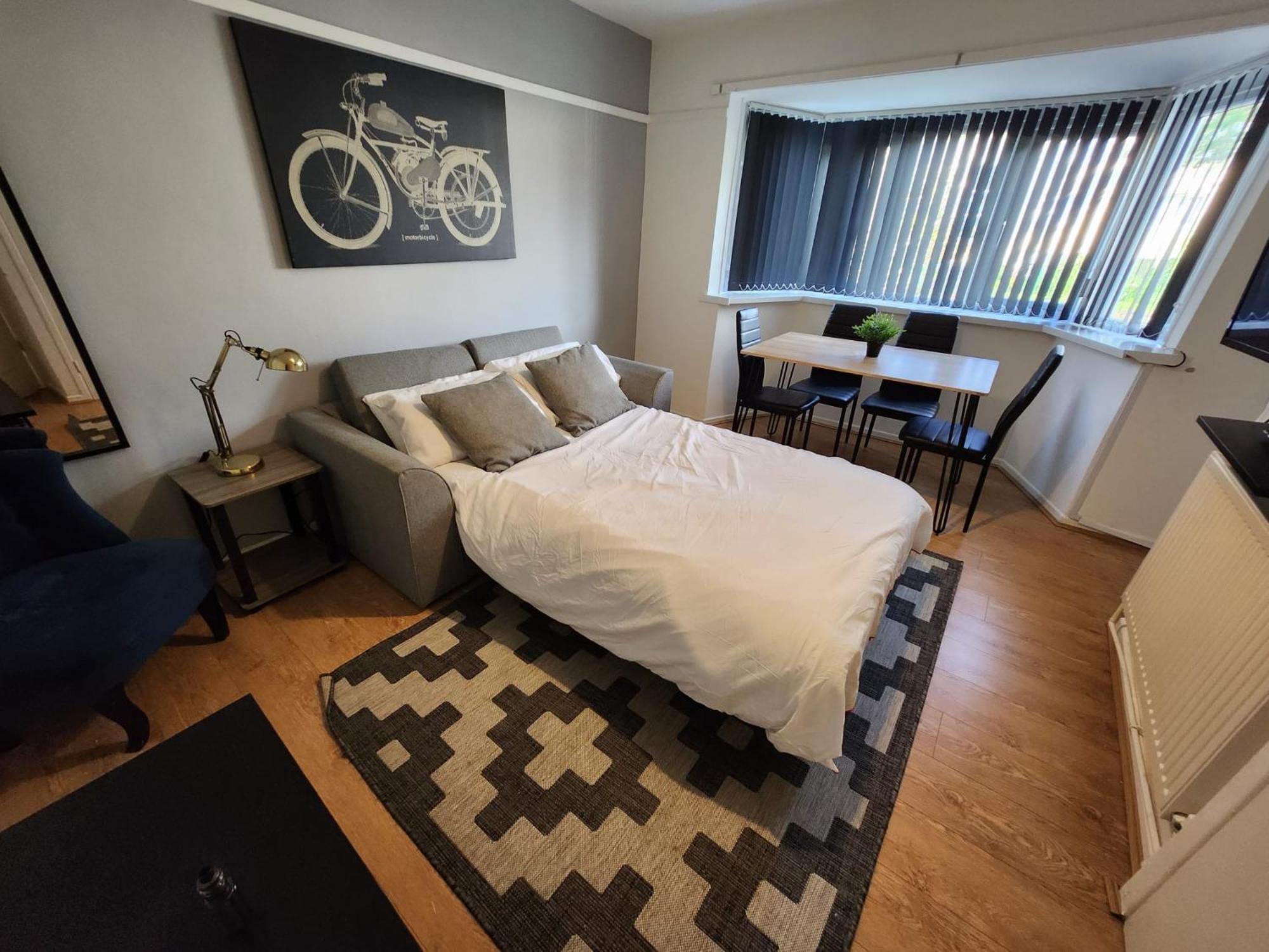 Greenvale Apartment